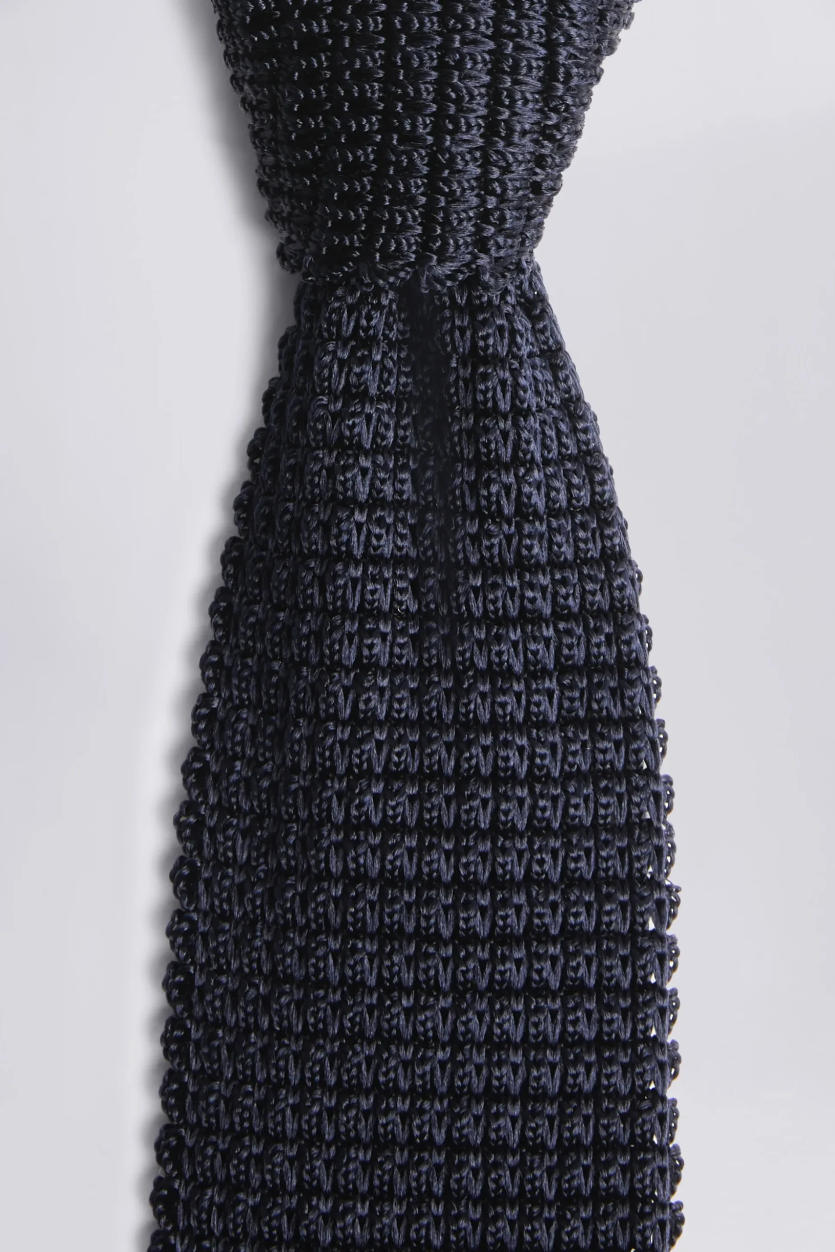 Navy Knitted Silk Tie