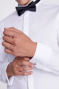Slim Fit White Wing Collar Dress Shirt